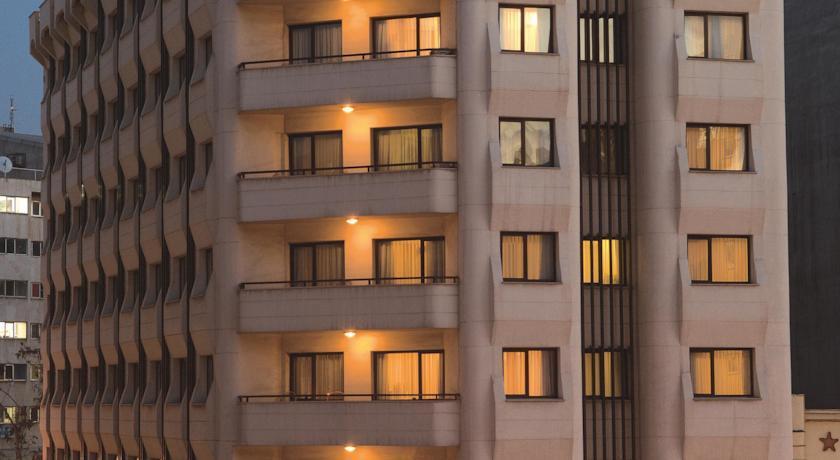Yumukoglu Hotel Измир Экстерьер фото